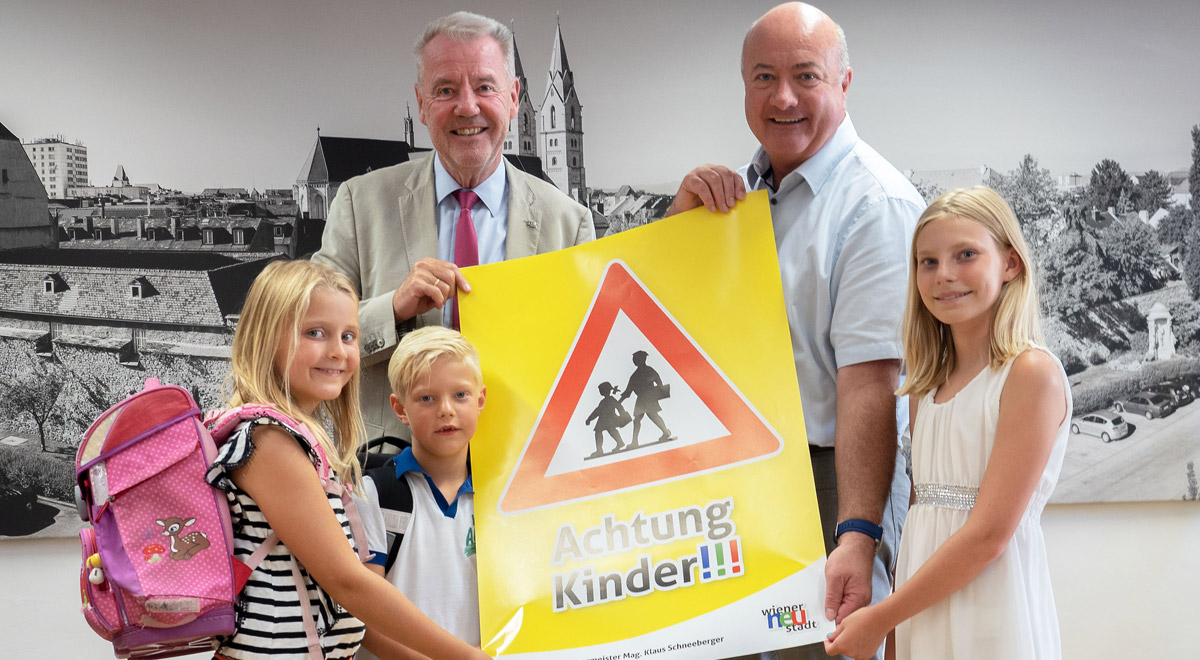 Achtung Kinder!!! / Foto: Wiener Neustadt/Pürer