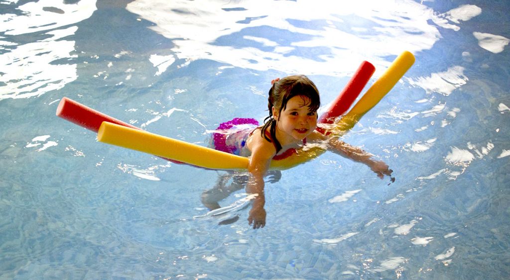 Tipps für sicheres Badevergnügen mit Kindern