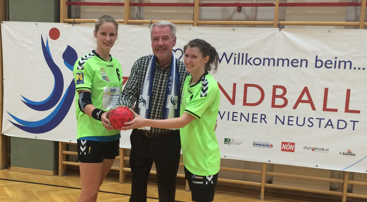 Ballspende Schneeberger / Foto: Fotoarchiv ZV Handball McDonald’s Wiener Neustadt
