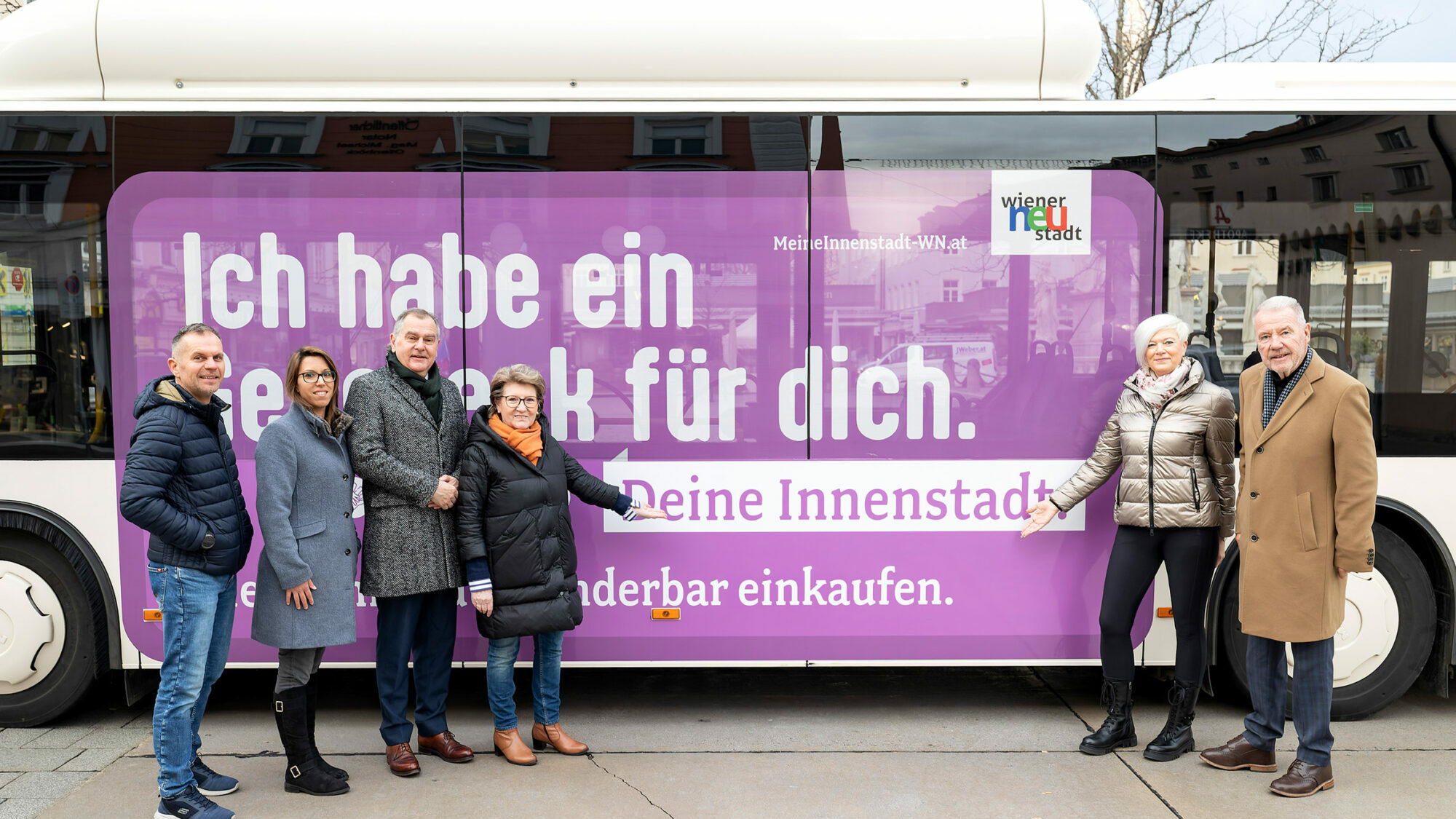 Buswerbung / Foto: Stadt Wiener Neustadt/Weller