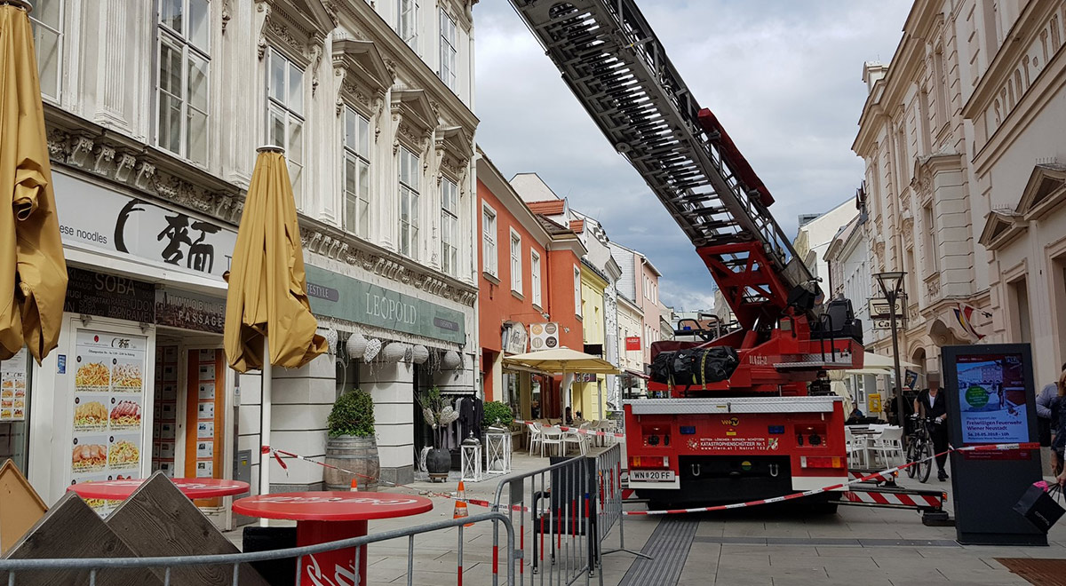 Fassaden-Schaden in Wiener Neustadt / Foto: Presseteam der Feuerwehr Wiener Neustadt