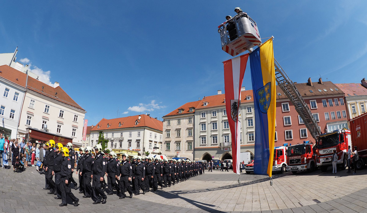 Hauptrapport Feuerwehr / Foto: Presseteam der Feuerwehr Wiener Neustadt