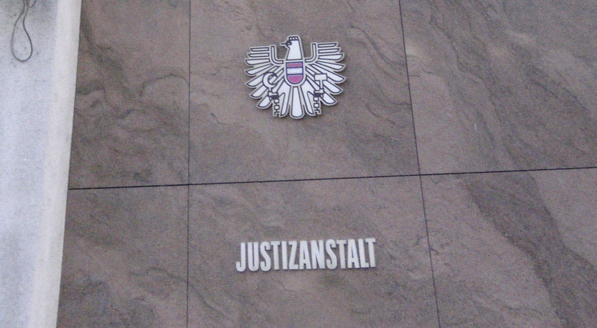 Justizanstalt / Foto: Senfsaat (CC BY-SA 3.0)