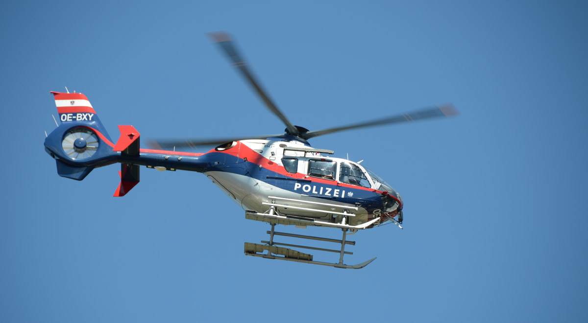 Hubschrauber der Flugpolizei / Foto: Uebersbach8362 - Eigenes Werk (CC BY-SA 3.0)