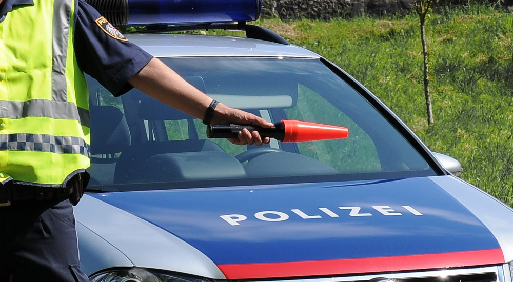Polizeikontrolle Wr. Neustadt / Foto: böhringer via wikimedia (CC BY-SA 3.0)