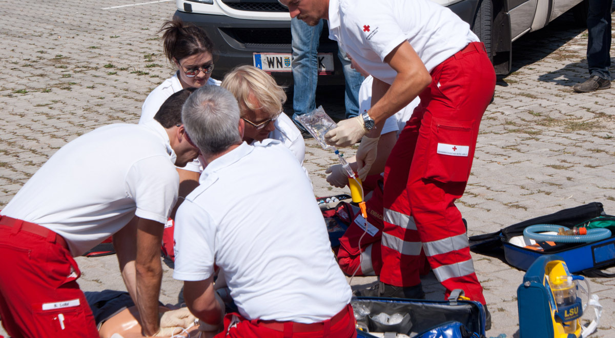 Rettungseinsatz nach Unfall / Foto: Robert Mayer / WN24