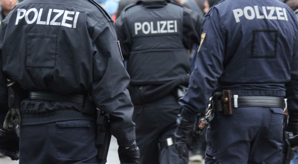 Diskurs über Schutzzonen und Waffenverbot in Wiener Neustadt