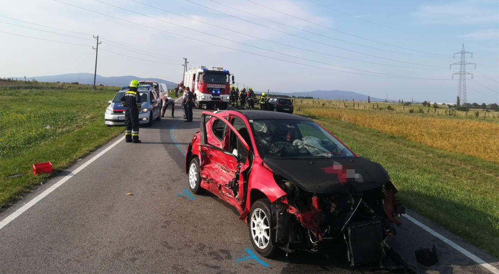 4 Verletzte nach schwerem Verkehrsunfall bei Matzendorf
